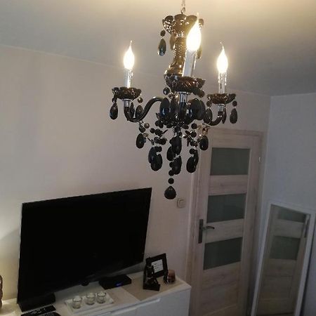 Kawalerka - Jelenia Gora, Dziel. Zabobrze Apartment Екстериор снимка